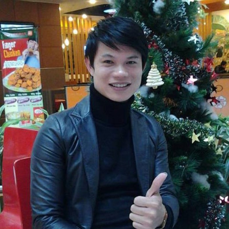 Một trong 7 ca sĩ trẻ tàn lụi vì tệ nạn là MC kiêm ca sĩ Nguyễn Hữu Chính quê ở Khoái Châu, Hưng Yên